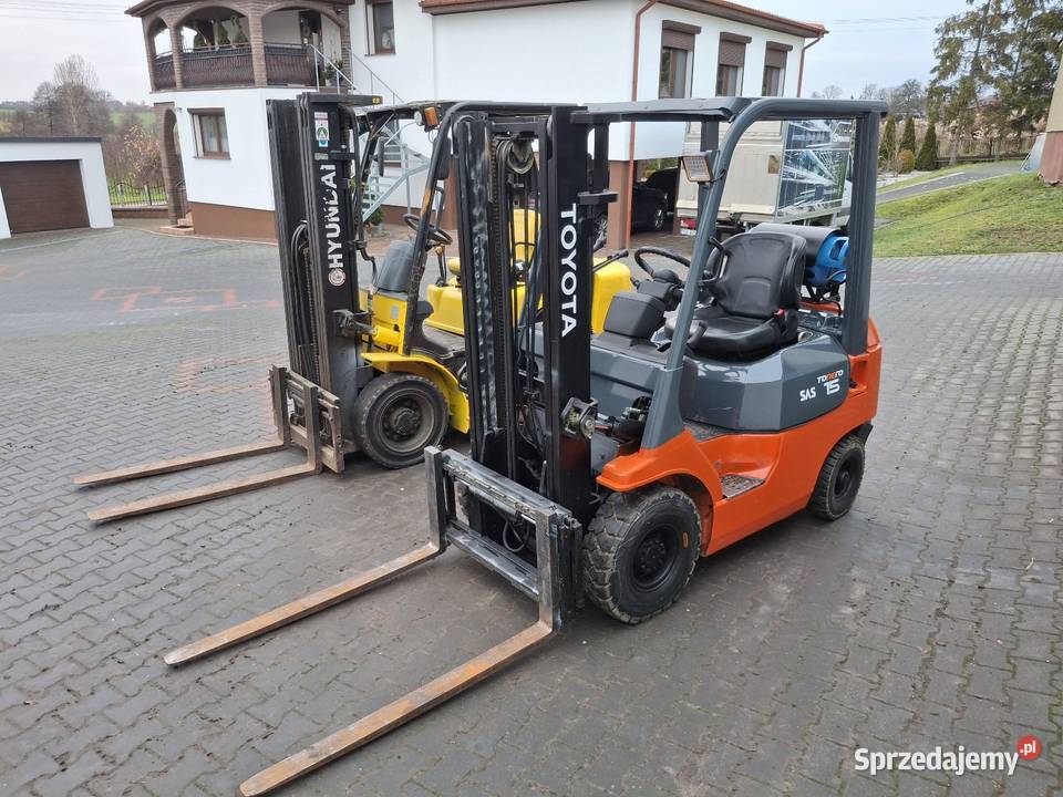 Wozek widłowy toyota hyundai triplex Toyota Pyzdry