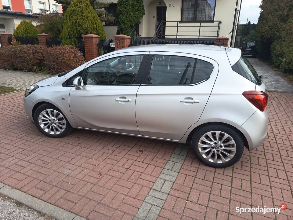 Opel Corsa full 10 turbo 90 skóry benzyna