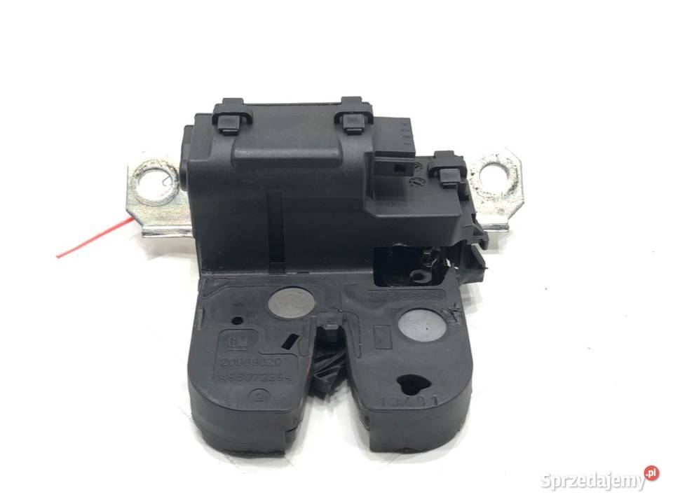 ZAMEK KLAPY TYŁ OPEL INSIGNIA A Hatchback