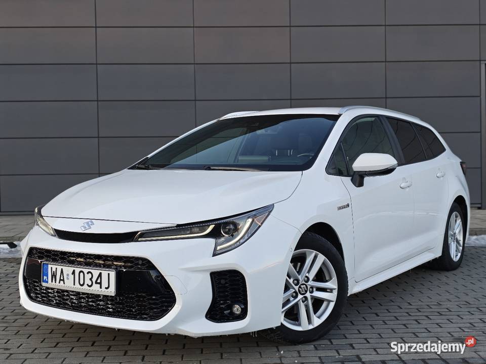 Suzuki Swace Toyota Corolla 18 hybrid 122 1 Warszawa