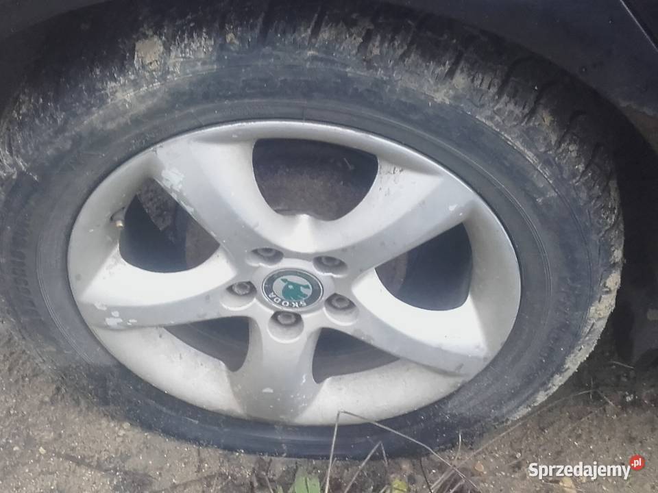 Komplet 4 alufelg opony R15 Skoda VW Samochodowe Łódź