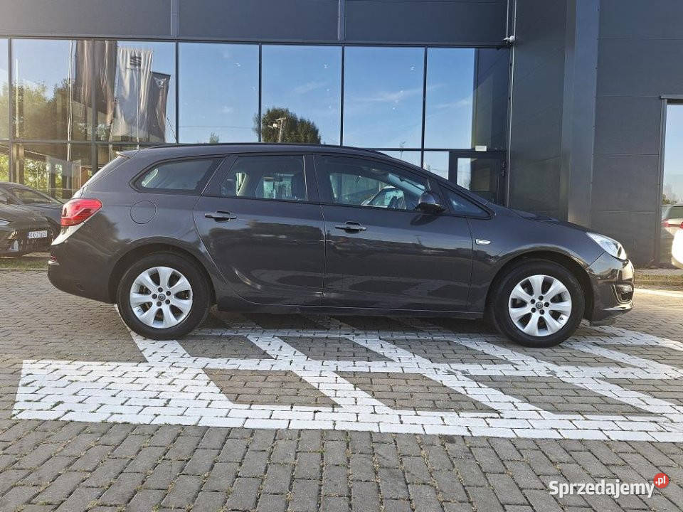 Opel Astra 2015r Salon Polska DRL CzParkowania 125244km Kraków