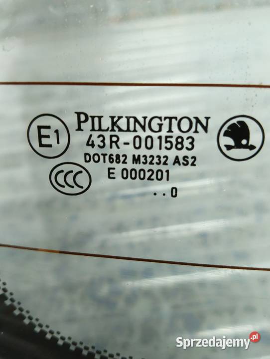 Szyba tylna Grzana Skoda Octavia 2 kombi 2010 Sitno sprzedam