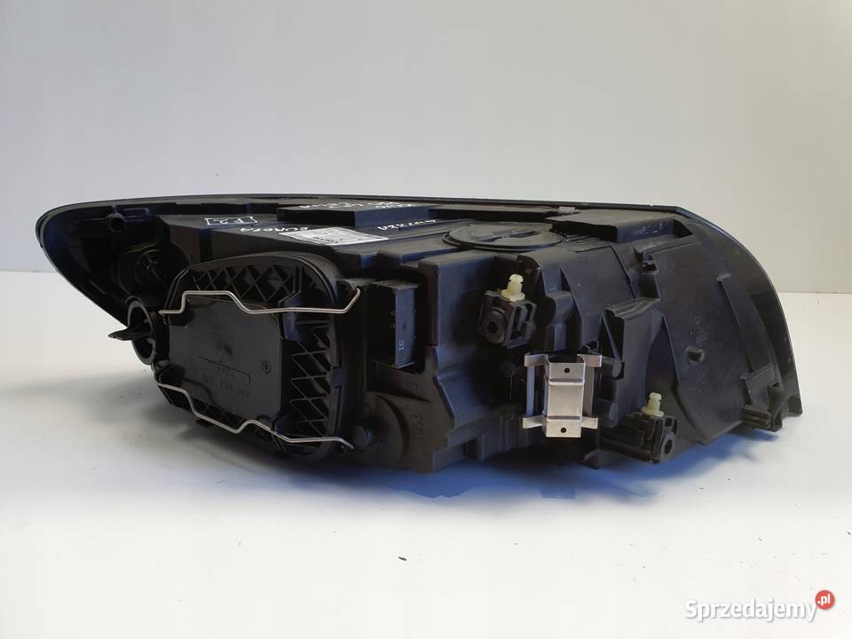 LAMPA Volvo S40 II V50 LIFT LEWY PRZÓD lewa osobowe Rudka