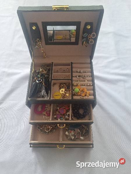 Szkatułka na biżuterię Warszawa
