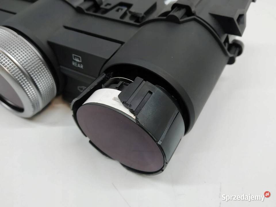 PANEL NAWIEWU 3P0919451 Skoda Superb IV 2023