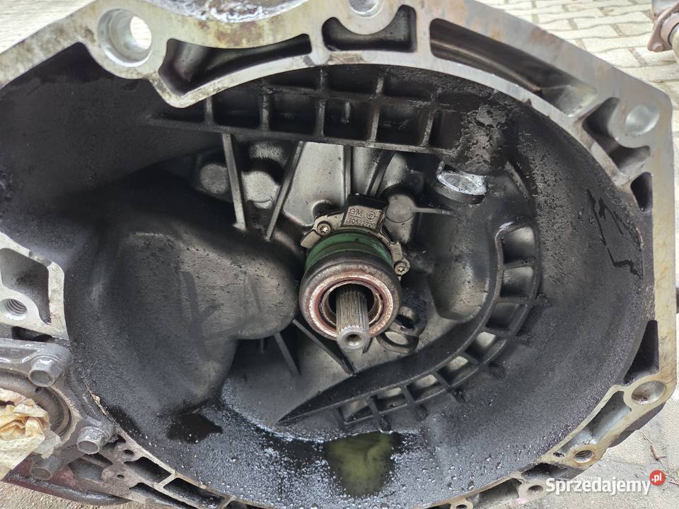 skrzynia biegów F18 OPEL VECTRA ASTRA CALIBRA Pozostałe