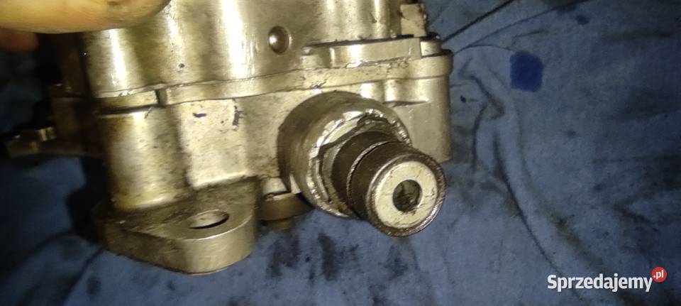 Pompa vacum 19 TDI 038145209 osobowe śląskie Bluszczów sprzedam