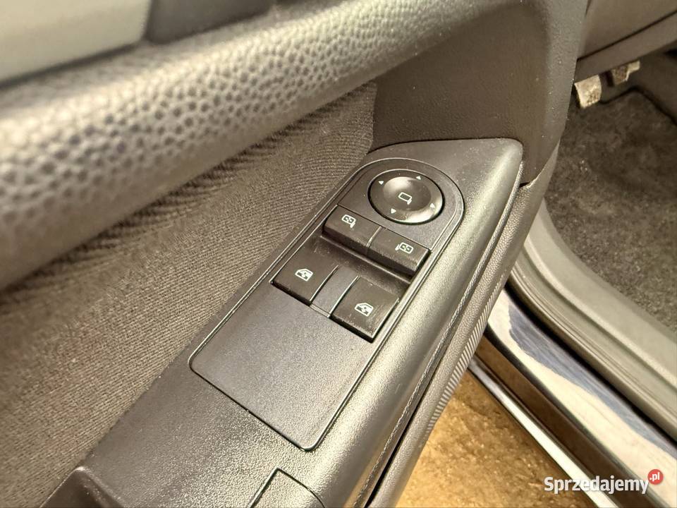 Opel Astra 16 115 Klimatyzacja Alufelgi isofix Będzin sprzedam