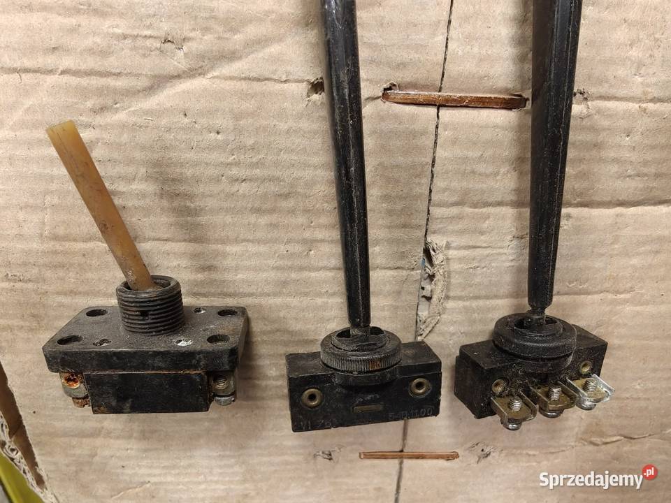 Syrena warszawa przełącznik kierunkowskazow Zamość