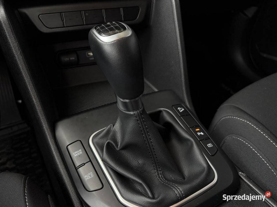 KIA Sportage 2022r Salon Polska Niski przebieg Warszawa