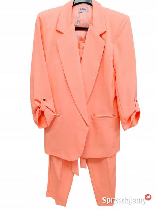Ekskluzywny garnitur damski ADIKA TANGO jasny pomarańczowy Wieluń