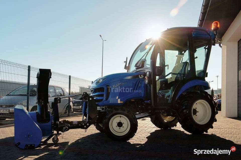 LS Tractor XJ25 HST 4x4 244 CAB Przedni TUZ Tajęcina