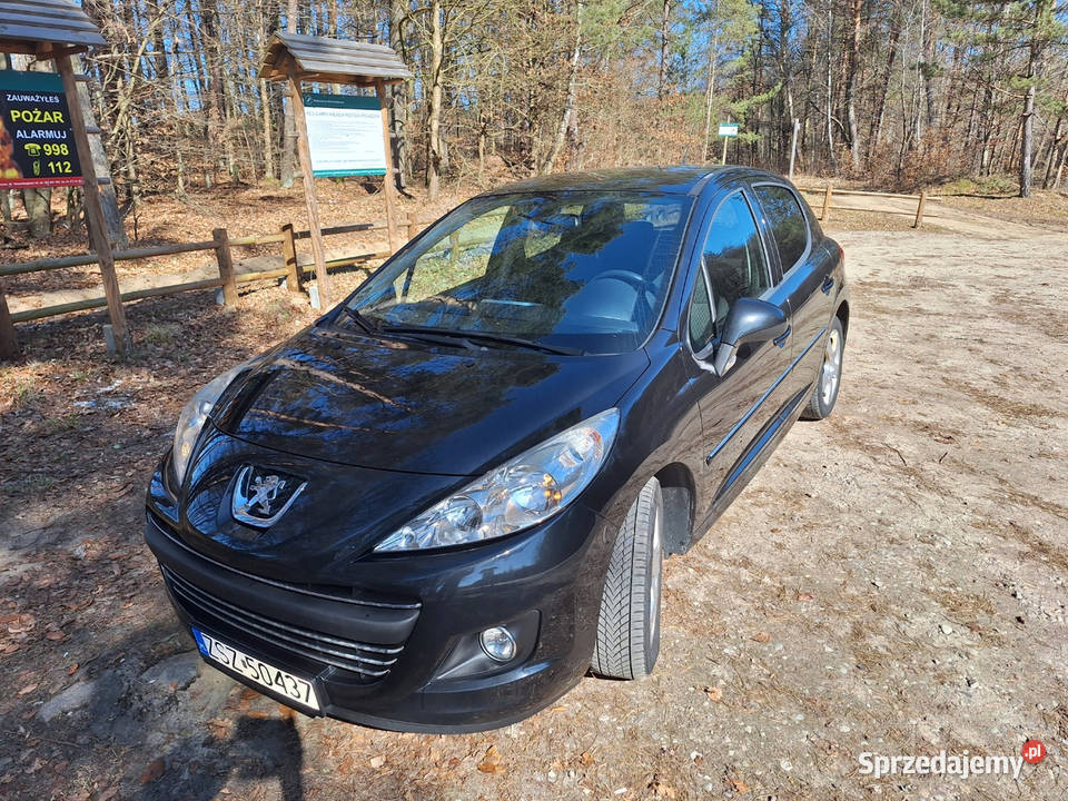 Peugeot 207 produkcji 2010 Silnik 16 benzyna Szczecinek