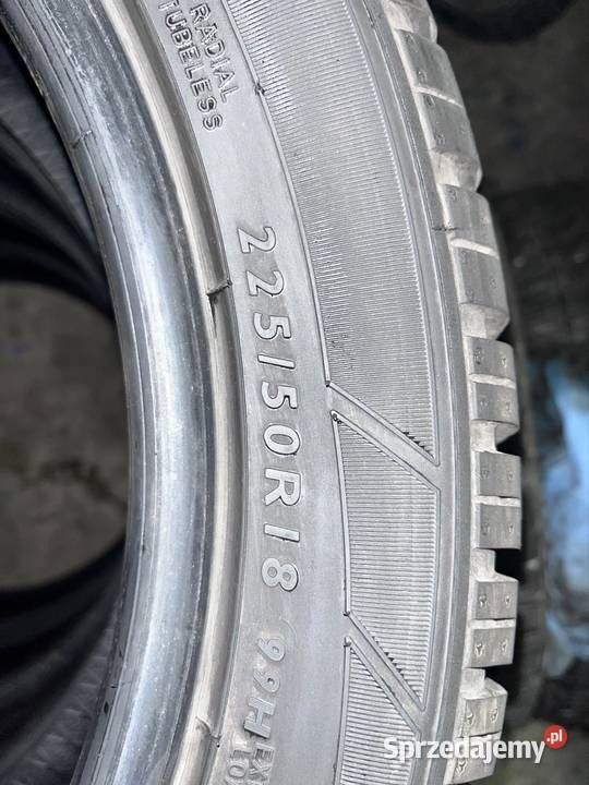Komplet opon zimowych Dunlop sp winter sport Lubrza