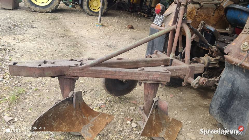 Pług 2 skibowy nieuszkodzony