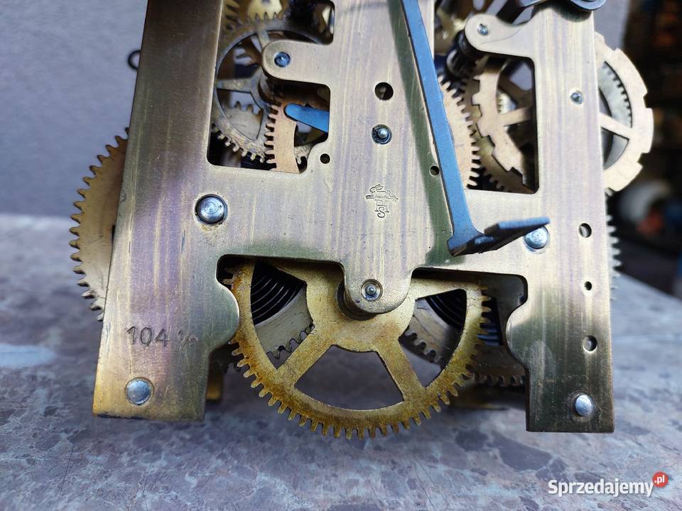 613 Mechanizm starego zegara ściennego PHS Tczew