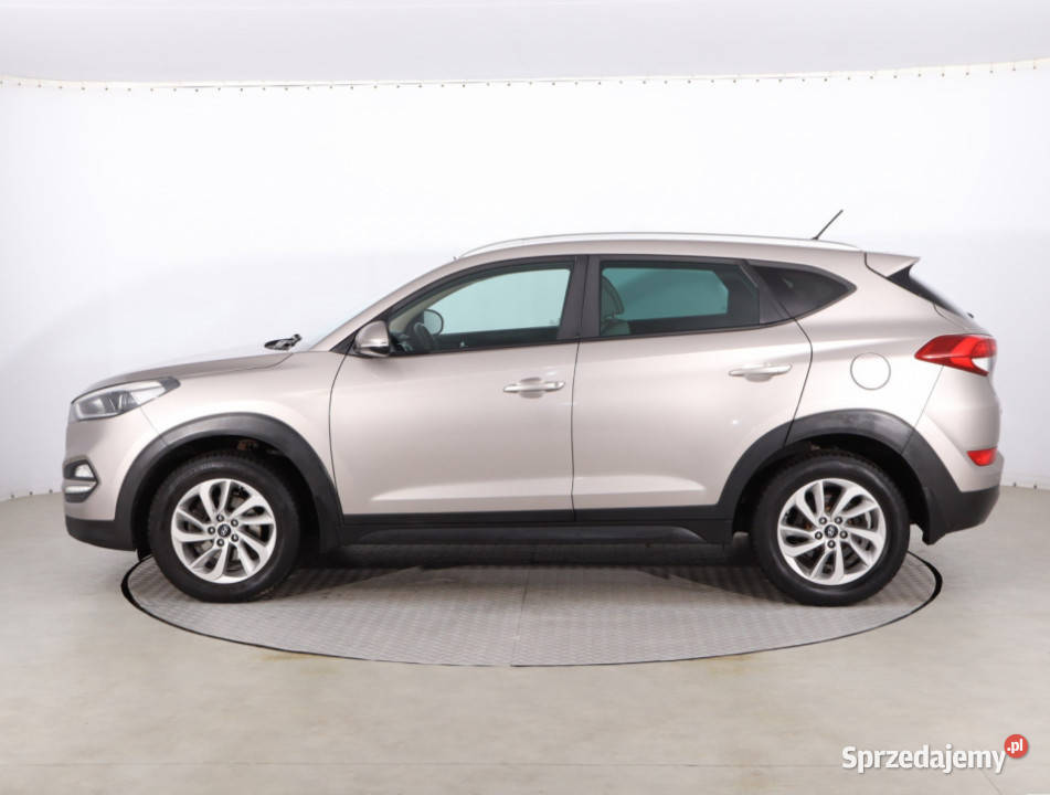 Hyundai Tucson 20 CRDi światła przeciwmgielne