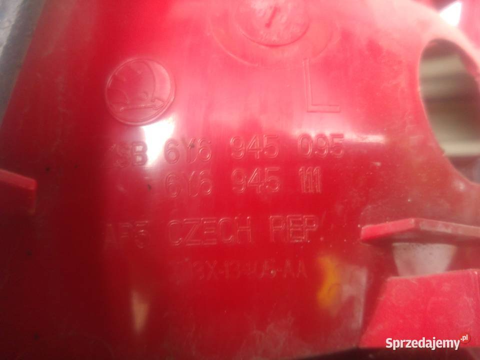 SKODA FABIA 6Y6945111 lampa lewa 6Y6945095 Dębno