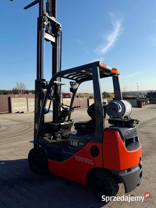 wózek widłowy TOYOTA 8FGF18 LPG 1800 Triplex Działoszyn