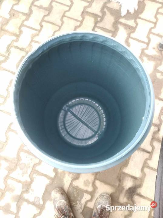 Sprzedam beczki plastikowe 120l