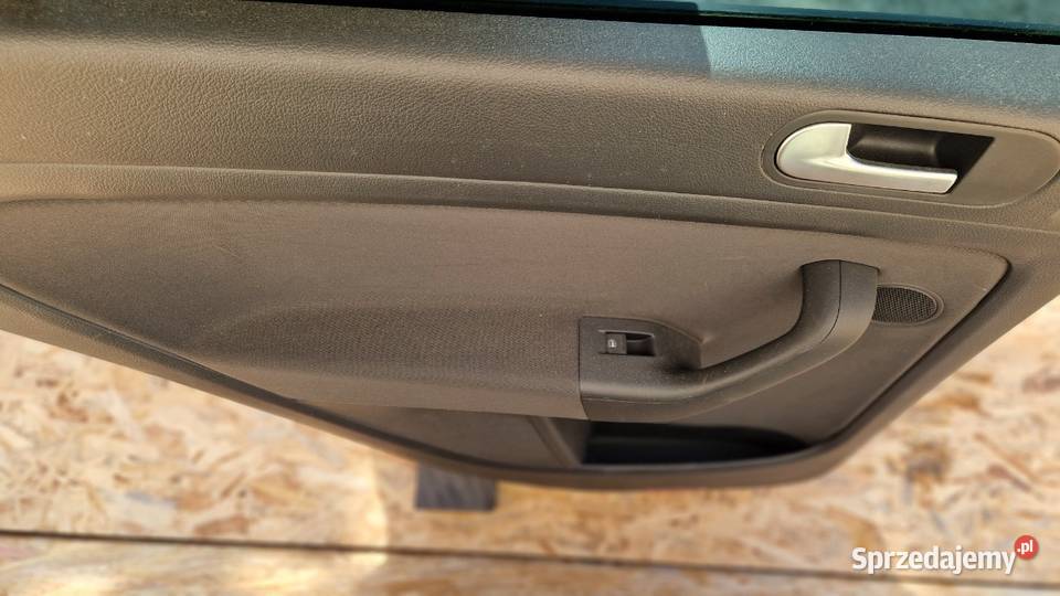 VW GOLF 6 VI PLUS DRZWI TYŁ LEWE LEWA KOD Słowikowo