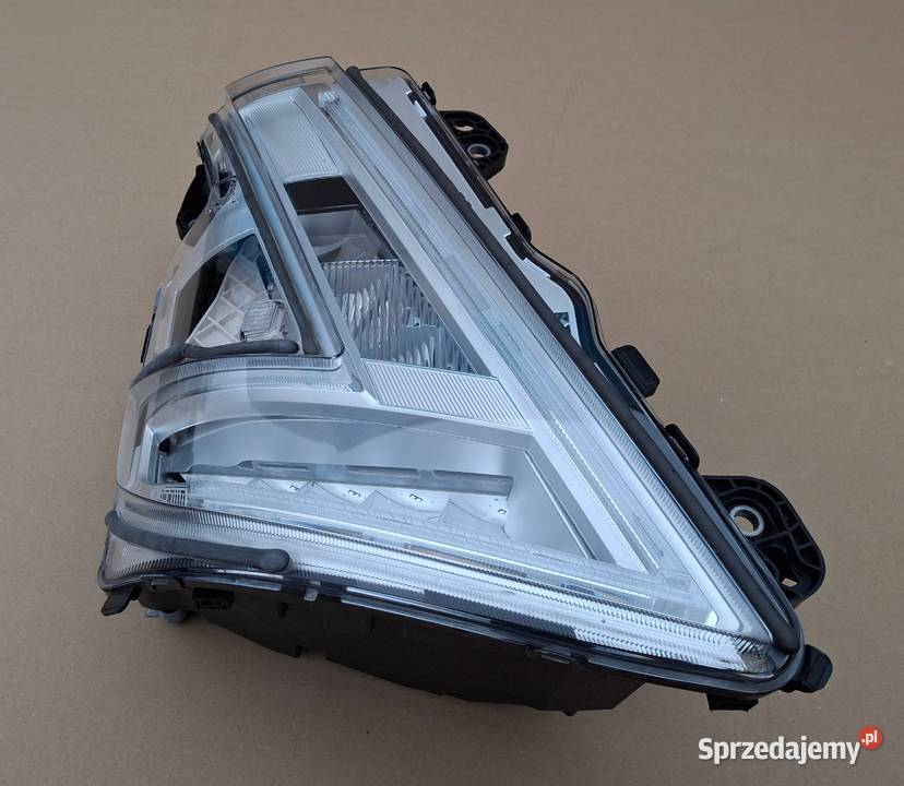 VOLVO FH5 REFLEKTOR PRAWY FULL LED LAMPA PRAWA Lampy przednie lubuskie