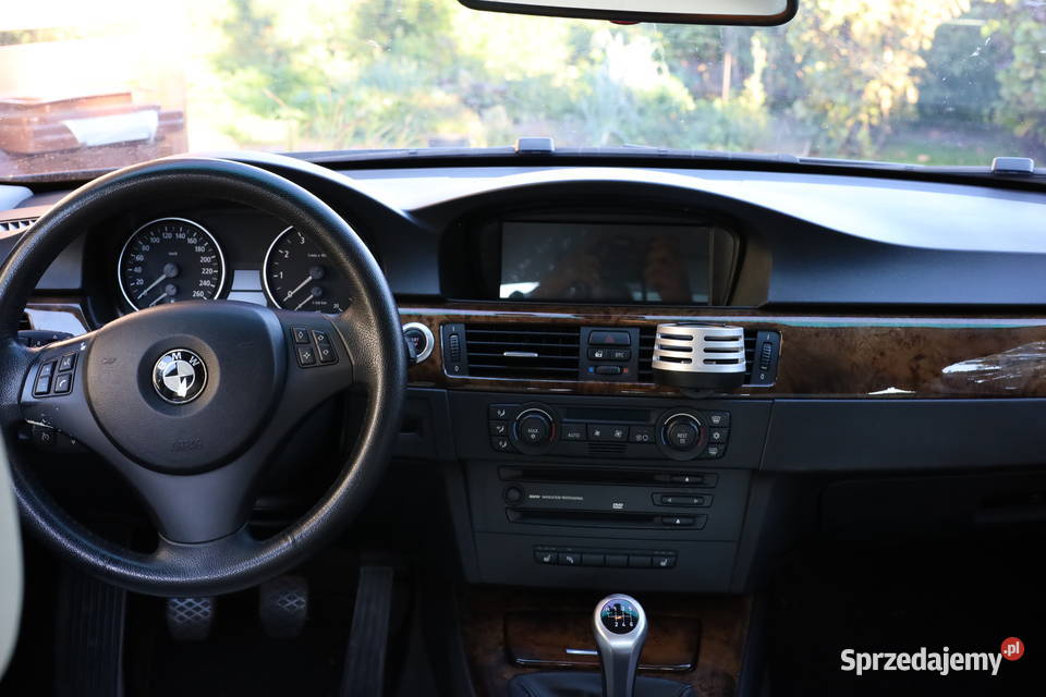BMW E90 330i 258 Benzyna Manual