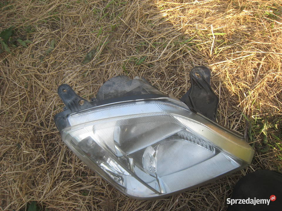 Lampa przednia prawa reflektor prawy Opel Meriva