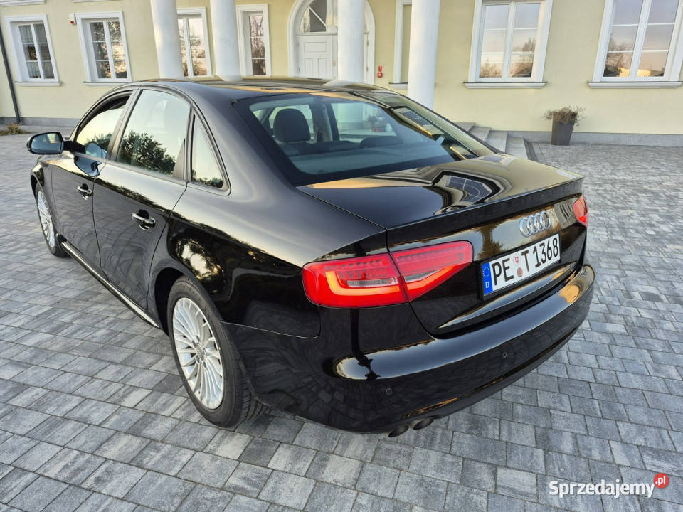 Audi A4 xenon led navi chromy ładny sedan B8 isofix Drelów