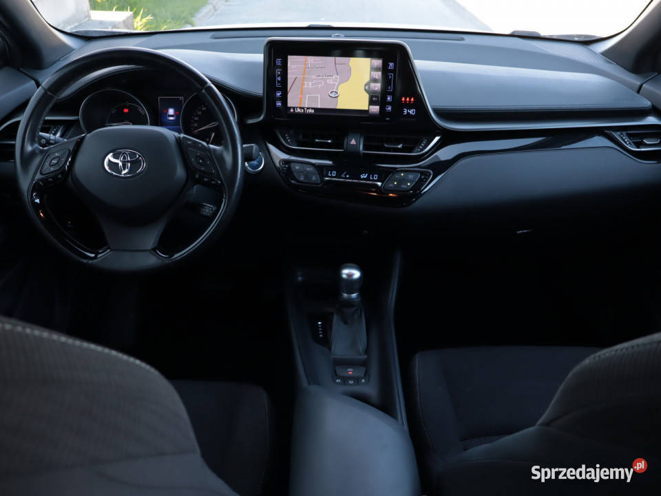 Toyota CHR 18 Hybrid podgrzewane fotele lubelskie Lublin