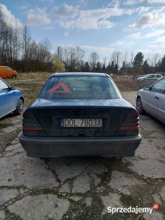 Mercedes C220CDI Esprit W202 uszkodzony Biały Kościół