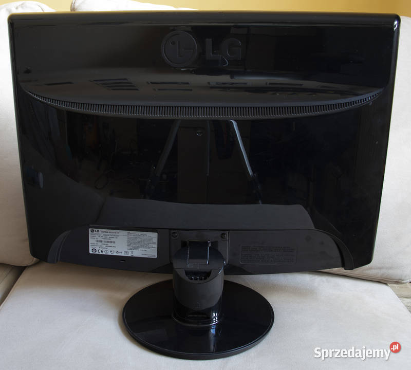 Monitor LCD 22 LG W2252TQPF 1680x1050 16:9 Monitory i projektory pomorskie Gdańsk
