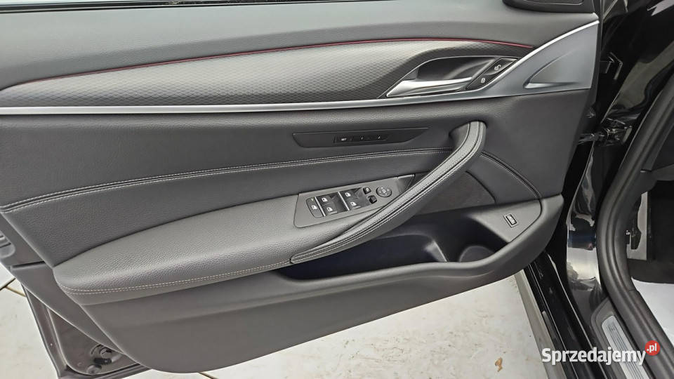 BMW 540 xDrive mHEV M Sport sportaut Z Polskiego czarny Warszawa
