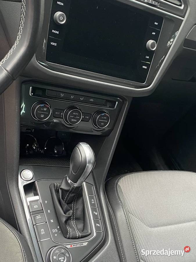 VW Tiguan 20 TSI benzyna Rline 124 000 4 Motion benzyna śląskie Bielsko-Biała