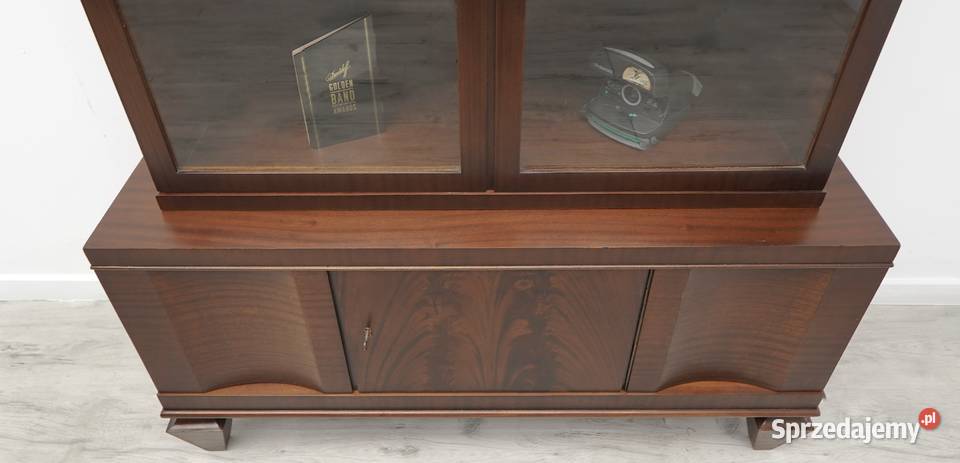 Zabytkowa witryna z lat 20tych XX wieku Jerka