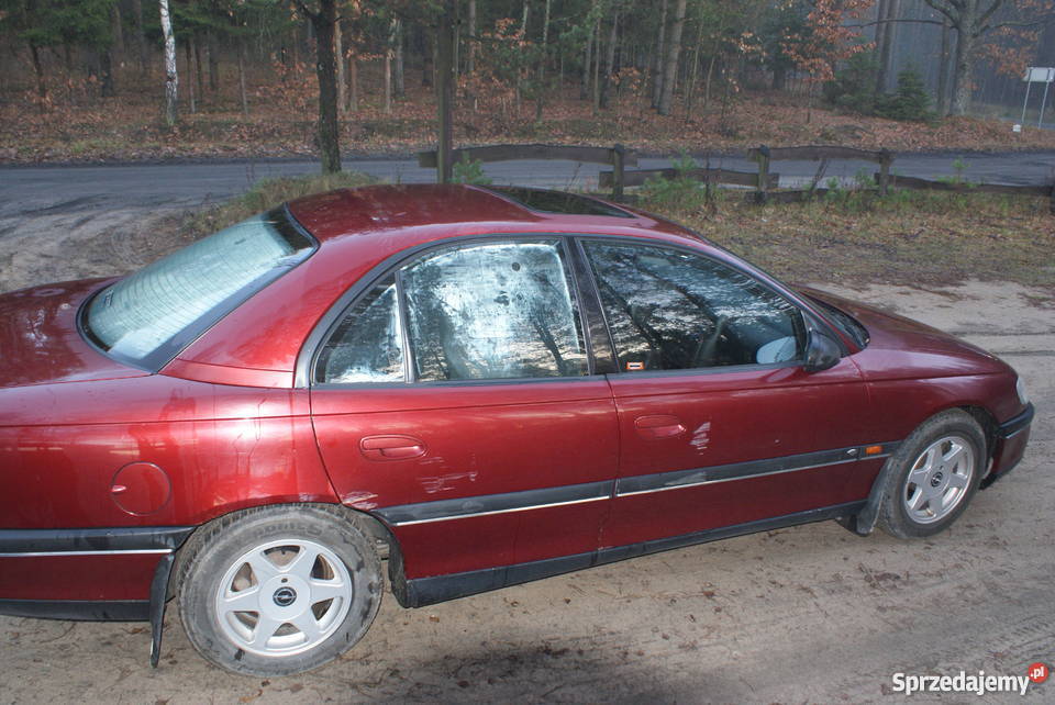 Opel Omega 25 16V Benzyna nieuszkodzony Olsztyn