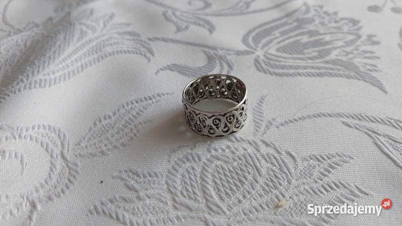 Pierścionek ażurowy lata 60te opolskie Opole