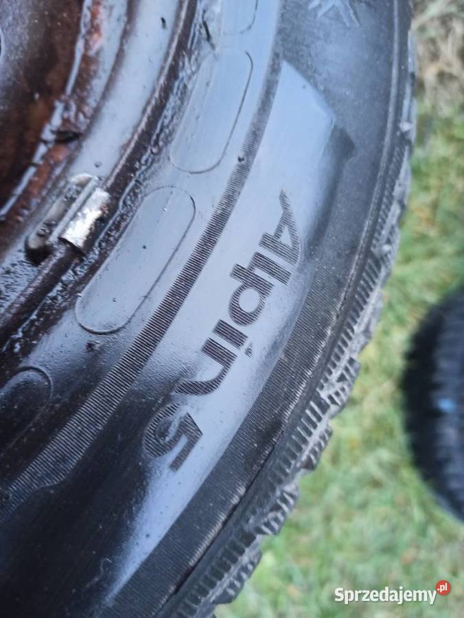 OPONY ZIMOWE MICHELIN ALPIN5 205 55 R16