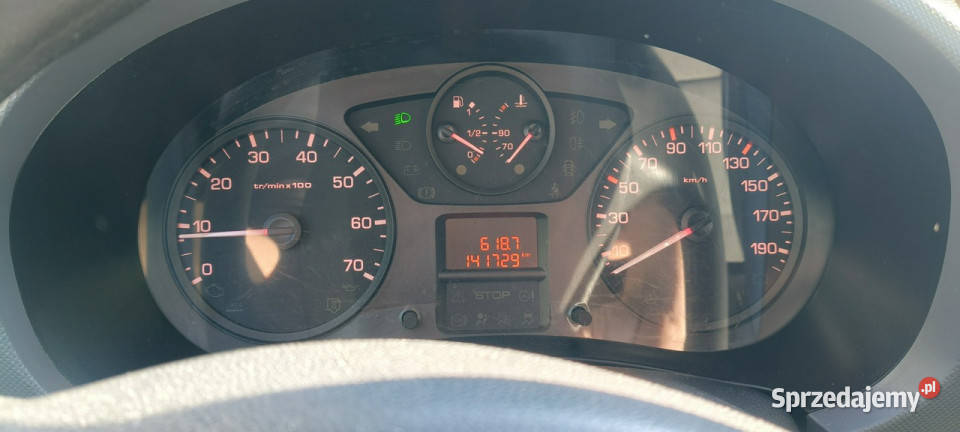 Peugeot Partner B ekonomiczny Klima 141 Stare Budy sprzedam