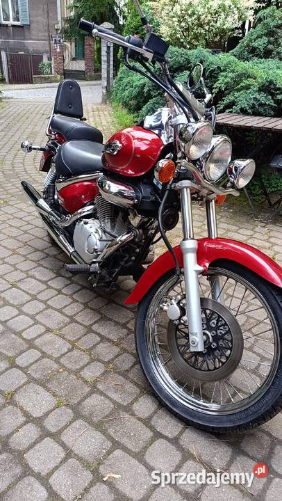 Suzuki Intruder 2000 lightbary oparcie Rok produkcji 2000