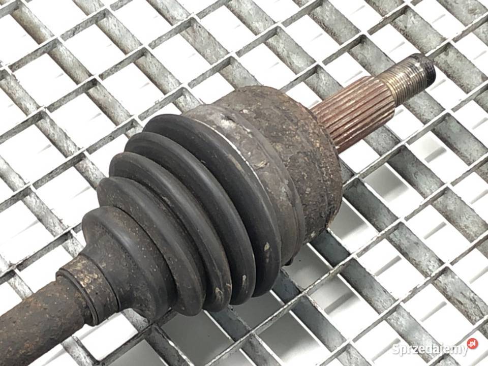 PÓŁOŚ PRAWY PRZÓD DACIA DOKKER 391006276R 15 75