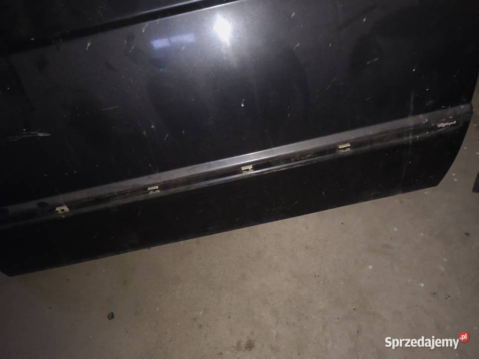 drzwi prawy przód BMW E34 oryginał