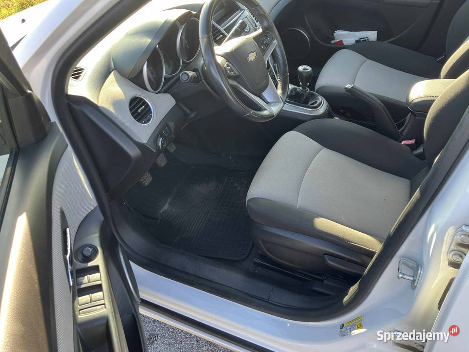 Chevrolet Cruze 18 benzyna 141 przebieg 140 Bratoszewice