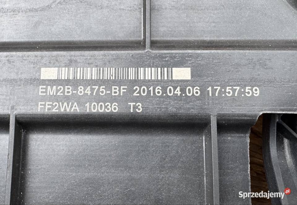 Żaluzja wlot roleta powietrza ford s mk2 galaxy Rok produkcji 2016 Części samochodowe sprzedam