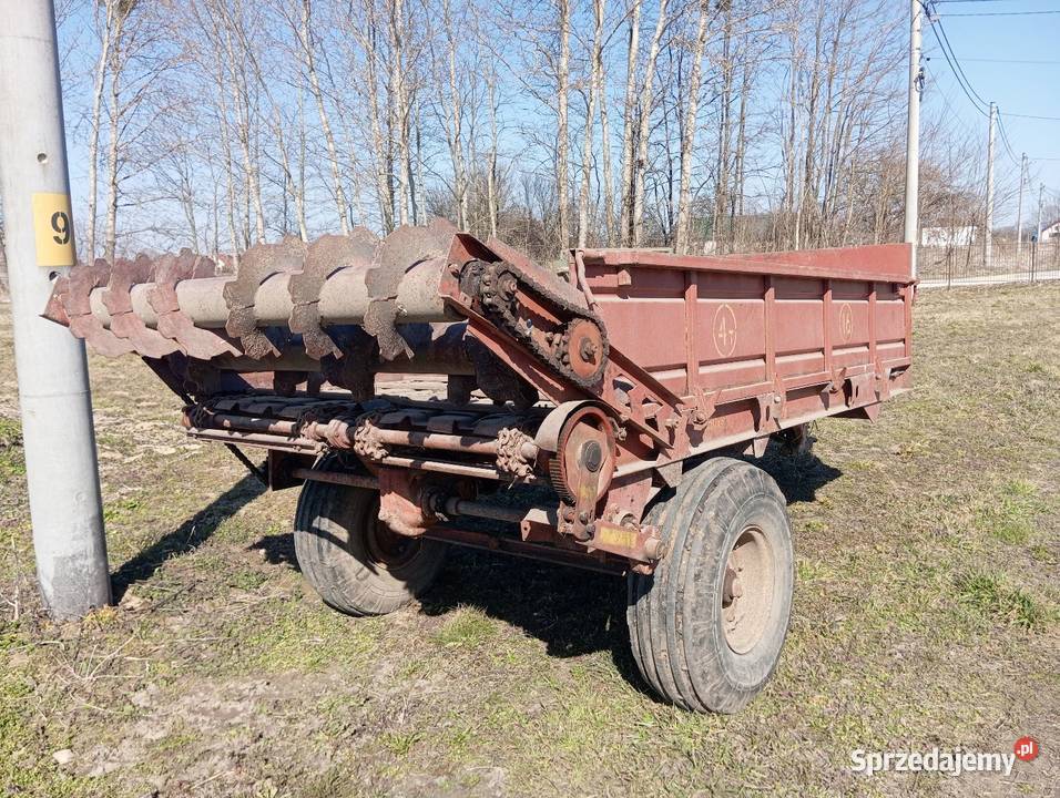 Sprzedam rozrzutnik rosyjski nieuszkodzony Rozrzutniki obornika Pisklaki sprzedam