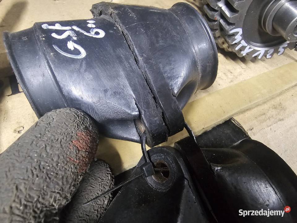 Suzuki gsf 600 Bandit króćce ssące gumy gaźników Króćce dolnośląskie Jelenia Góra
