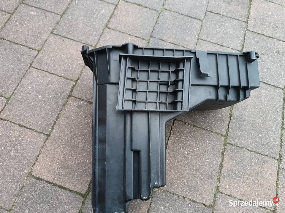 Citroen C5 C6 Peugeot 406 filtr powietrza dolna Słupca