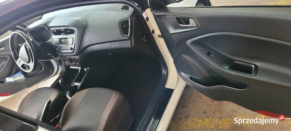 Hyundai i20 2 2018r benzyna Siedlce