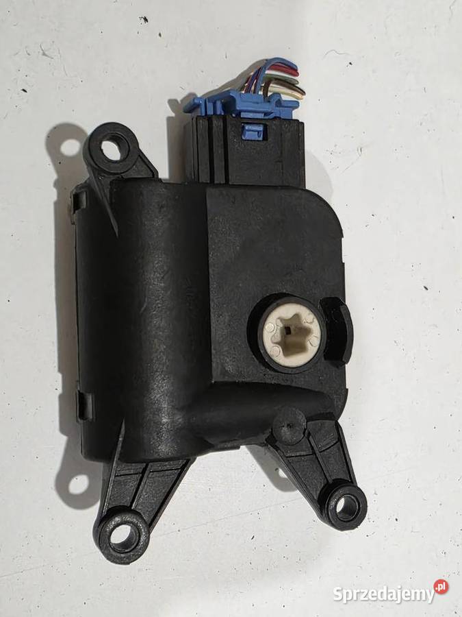 Silniczek nagrzewnicy Audi a4b6 8E1820511B Rok produkcji 2001